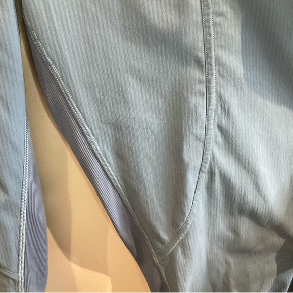 LULULEMON Sz  14 Crop Dance Studio Multiple Pockets Drawstring At Hems Pants - Picture 8 of 10